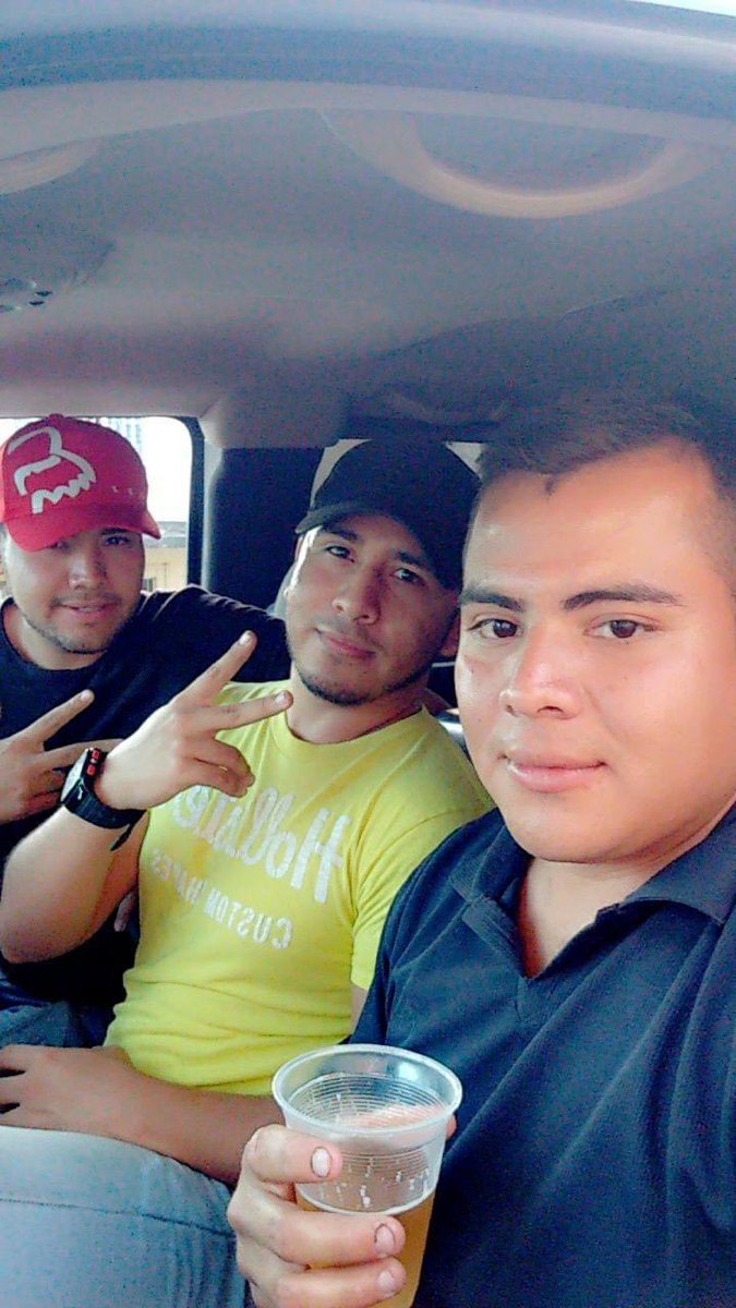 EdgarCutenJR's tweet photo. Clásicos de Tepic…. Que fue de ellos ? https://t.co/YDmvUDO4ia