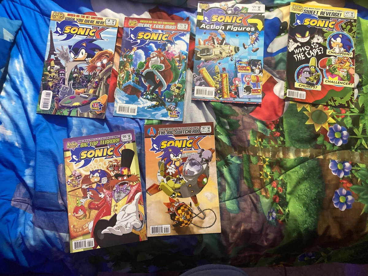 andersonhedgeh2's tweet photo. And here my #archiesonic #sonicx #archiemegaman comic books https://t.co/YQHMhbs0gb