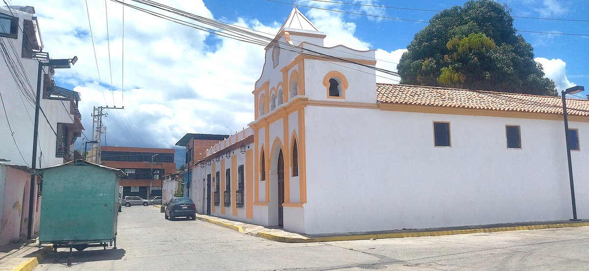 #Esnoticia 
A 86 años desde que el popular barrio El Carmen se fundó en la ciudad de Maracay, y transcurrido este tiempo esta colectividad se ha mantenido en pie a pesar de las dificultades, por ejemplo, la caducidad de su infraestructura.