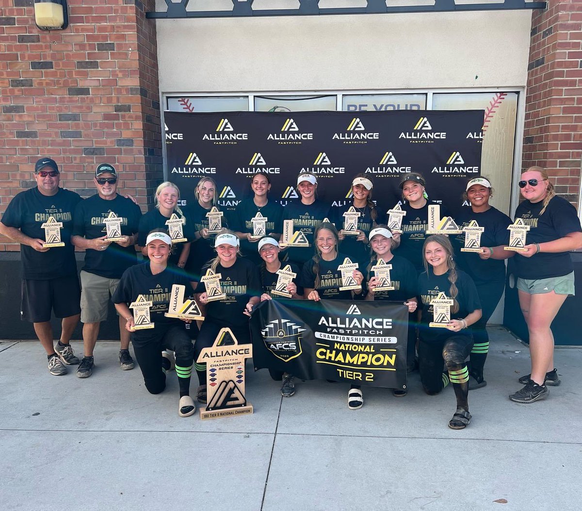 Just like that the Tier 2 18U National Championship 🏆is headed back to HFL Country with the <a href="/MIDWESTSPEEDSC/">Sean Hall</a> 

Congratulations Midwest Speed Koltes 
<a href="/thealliancefp/">The Alliance Fastpitch</a> <a href="/TCSFastpitch/">TC Fastpitch</a>