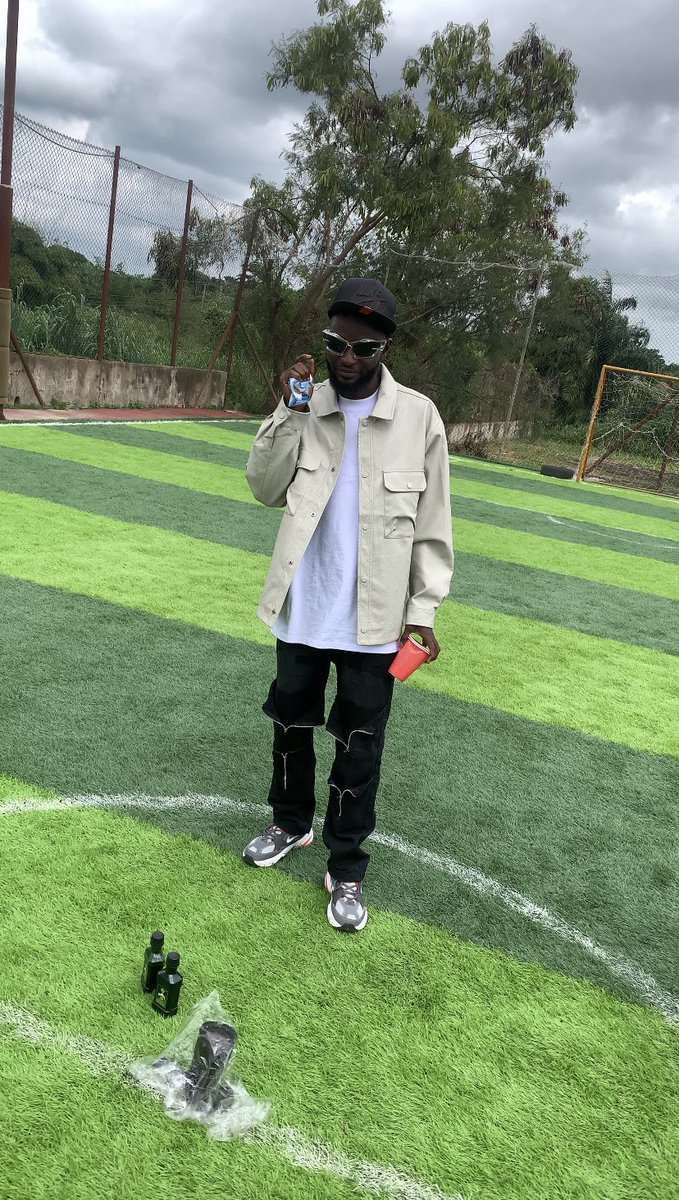 Bayziq1's tweet image. #HighNote Season 🪔 @dgeneralbitters