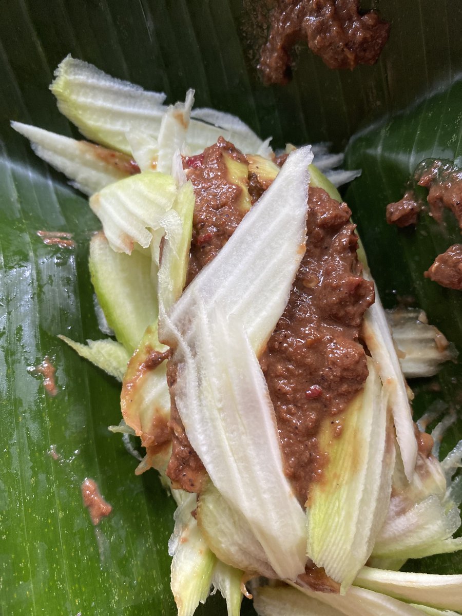owettt's tweet photo. Sarapan buah https://t.co/PGCJF5801a