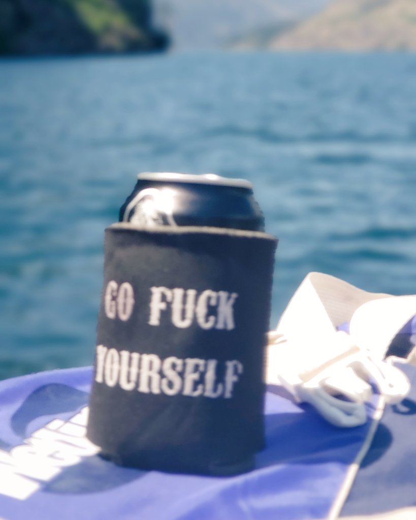 agent509's tweet photo. My brother asked if I need a coozy...and he hands me this on the lake. Phuck it. It keeps it cold. #509 #lakechelan #keepitcold https://t.co/HCwdHpPQMo