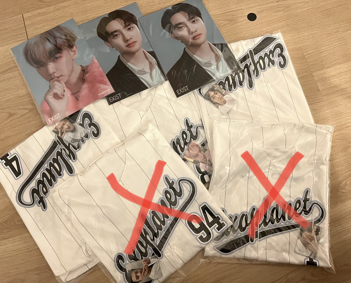 add2rupokcart's tweet photo. EXO BASEBALL JERSEY &amp; OTHER MDs

BBH - 6,000php (2pcs)
OSH - 6,000php
PCY - 6,000php
KJI - 5,800php
KMS - 5,000php

A4 Poster - 500php
Trading Card - 420php
4Cut - 450php

PAYO - Jersey
MDs - Aug 15

Feel free to DM for orders and inquiries thanks 😊 

#EXO #CREAMSODA #EXIST https://t.co/22hAmTQ3jl