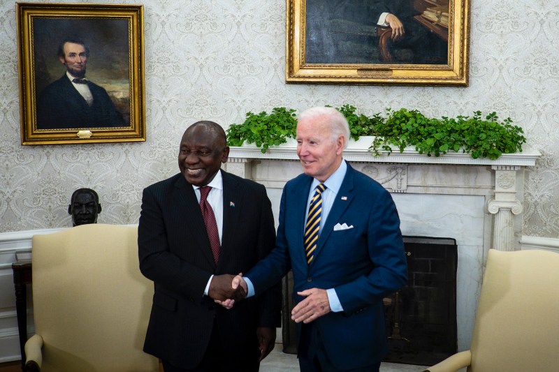 Cornpop's Shovel tweet media