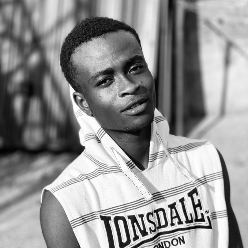 Ephanloade's tweet photo. #NewProfilePic https://t.co/JLfgK6ji85
