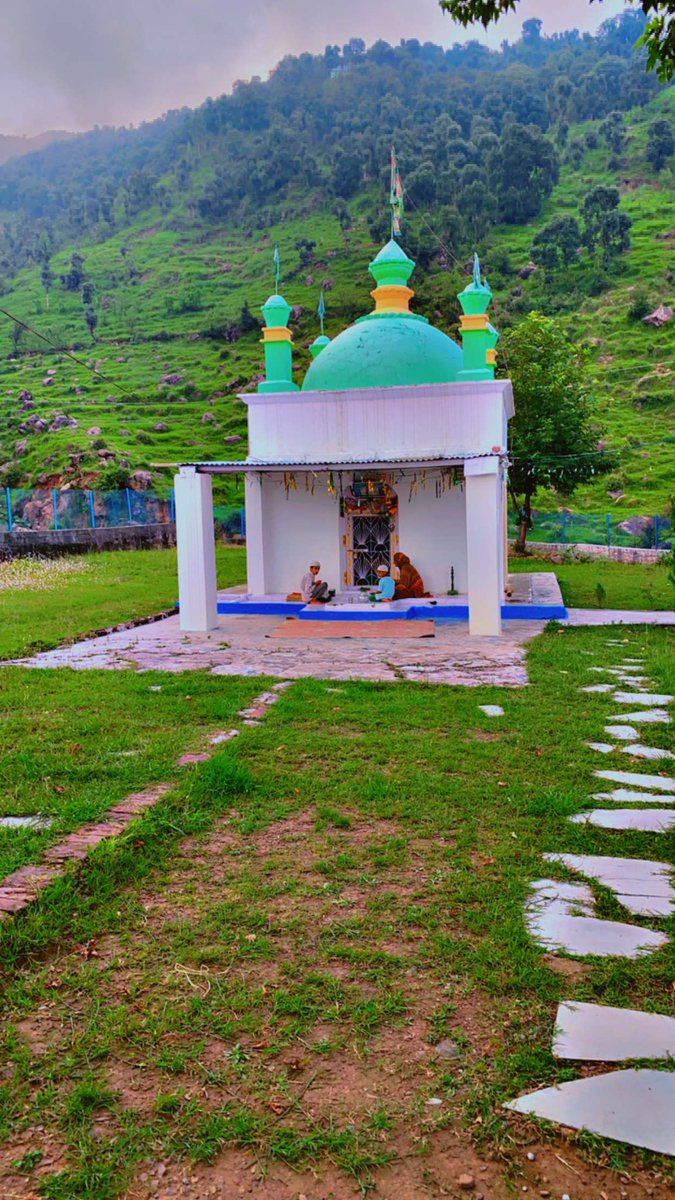 Hey there! @drdarakhshan 
 I kindly urge you to take a look at Zayarat Sain Wali Daad (RA) in Bhattian (Thannamandi, Rajouri). It's been a while, and unfortunately, no progress has been made on the Ziyarat site. The mosque is quite tiny, causing inconvenience for people during1/2