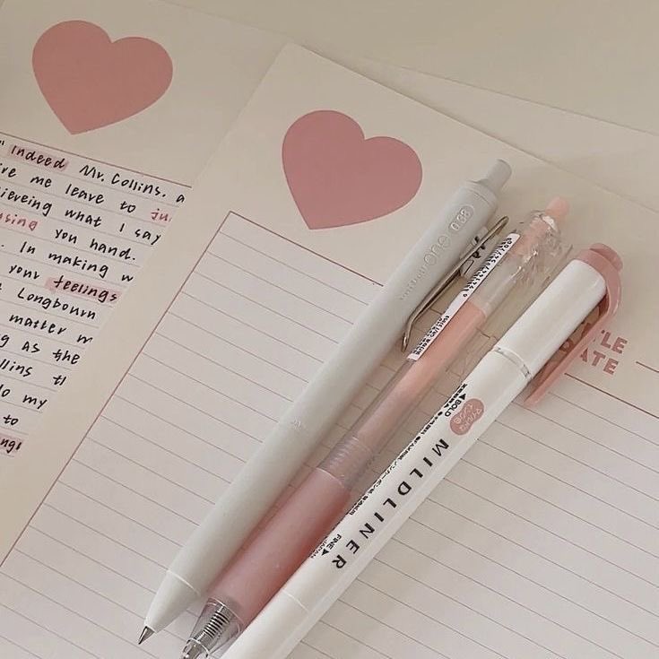 awiwtheart's tweet image. hi i’m aoi! not new to #studytwt #studytwtph  and looking for moots &amp;amp; friends (∩˃o˂∩)♡

🎧 she/her | 08 | filo 
🎧 incoming gr10 
🎧 fil/eng | intp 
🖇️ books, anime, films, music, astronomy, writing, matcha, gilmore girls and academic validation

 ♡ / ↺ to be moots