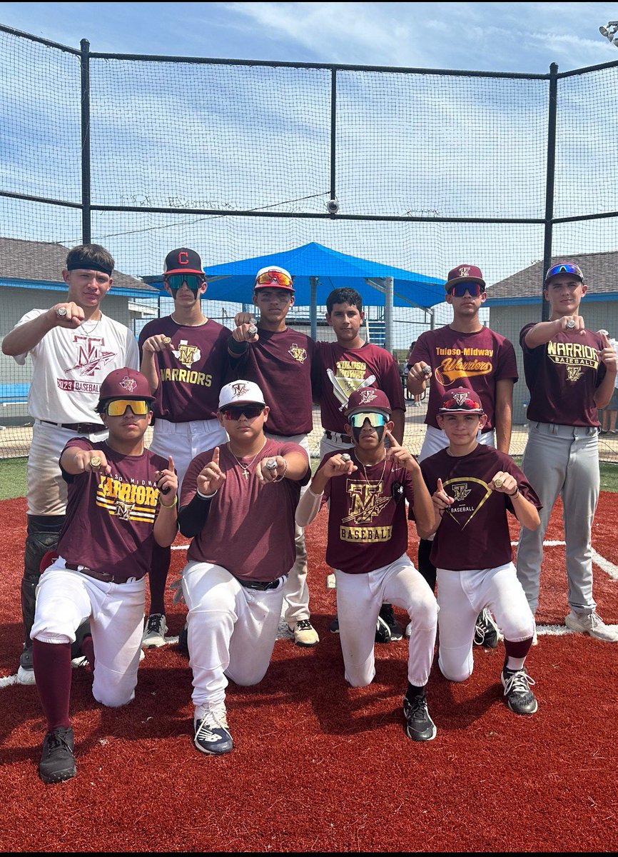 Congratulations to the 8th &amp; 9th grade crew repping TM. Shout out to my lil bro! #WE