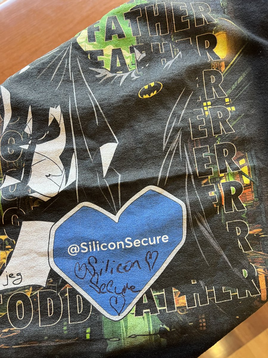 💙VeVeMagic.eth⭕️🏰 (@vevemagic) on Twitter photo My Todd Father shirt had special meaning to me before, but now it is an EXTRA special treasure. Thank you so much <a href="/SiliconSecure/">Silicon💙⭕️</a>, I love you so much 💙. You’re a secret rare 💎. #SiliconStrong #veve #vevefam My Todd Father shirt had special meaning to me before, but now it is an EXTRA special treasure. Thank you so much <a href="/SiliconSecure/">Silicon💙⭕️</a>, I love you so much 💙. You’re a secret rare 💎. #SiliconStrong #veve #vevefam