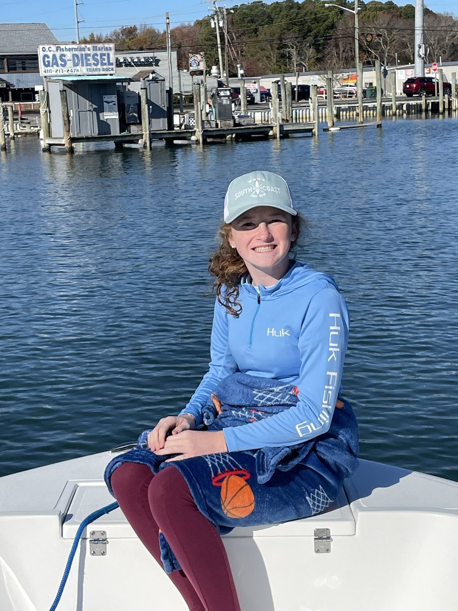 CoachNeumayer's tweet photo. Happy 14th bday 🎉 to this soon to be freshman😳 So proud of the young lady u are becoming Ri girl! Keep being u kid! Sky’s the limit🏃🏼‍♀️🏅🏀🏆 
Luv u “Big”💞 https://t.co/FC0QEVk5A1