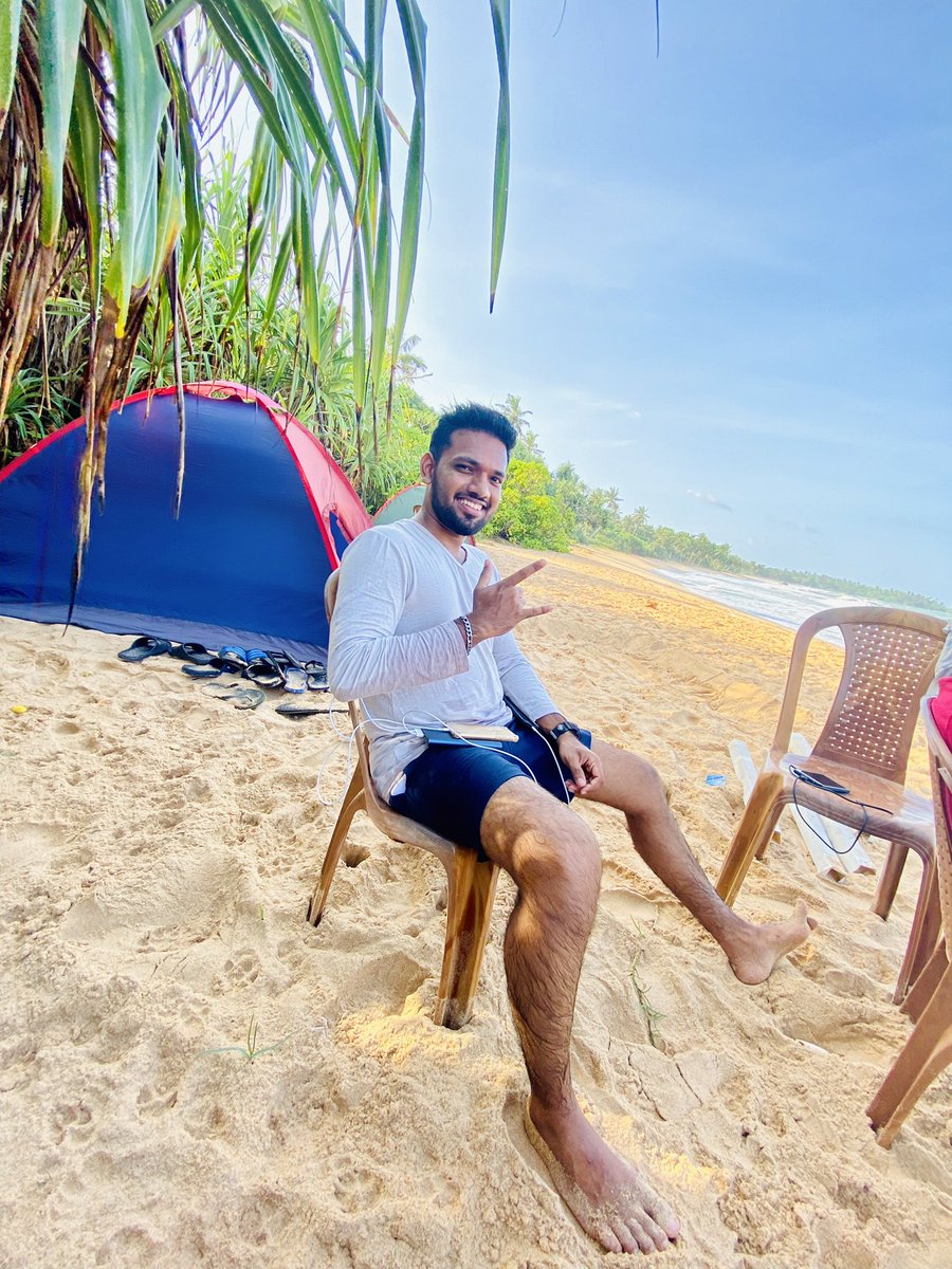 pasindudeshan6's tweet photo. 𝐒𝐮𝐧 𝐨𝐟 𝐚 𝐛𝐞𝐚𝐜𝐡♥️🌿 https://t.co/MdGWOPWJVh