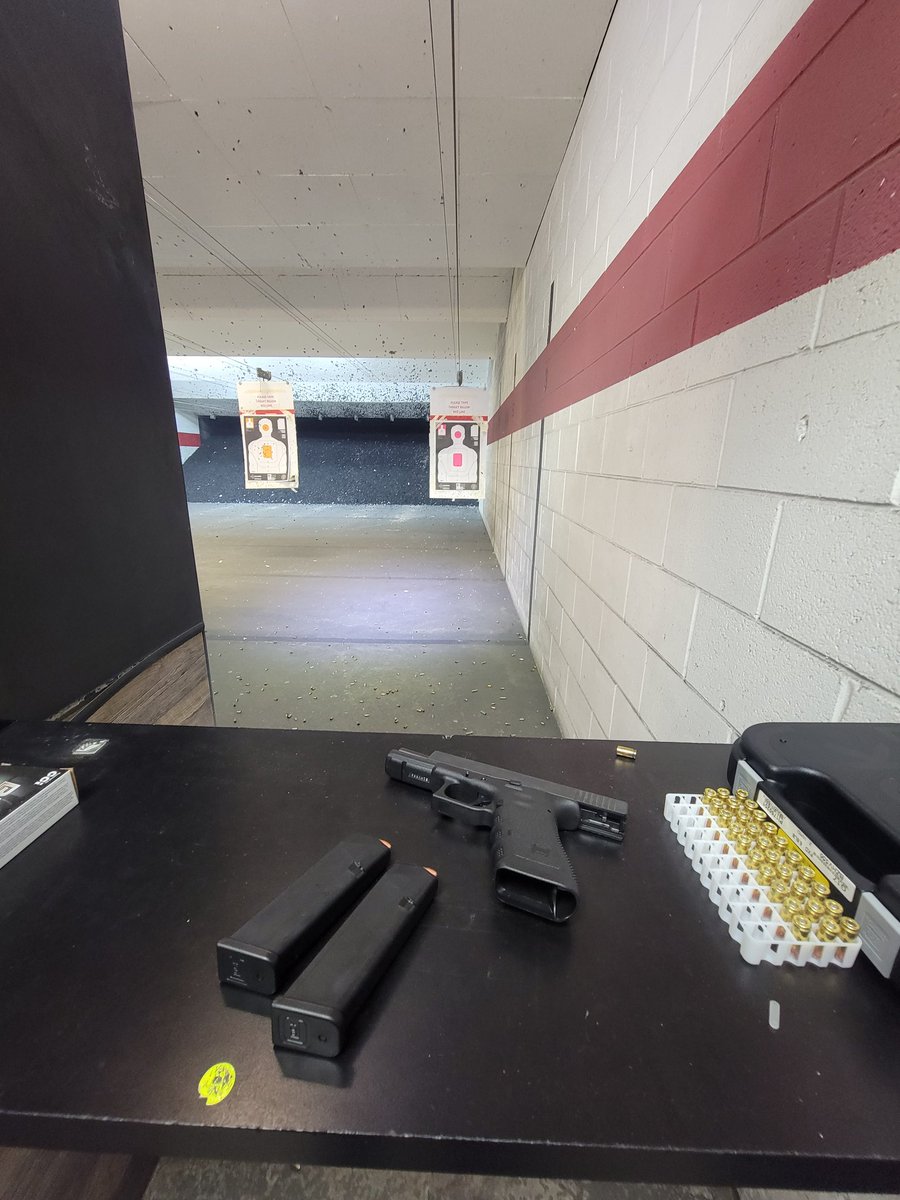 g4belol's tweet photo. 🔫 https://t.co/rHDrmjxJUQ