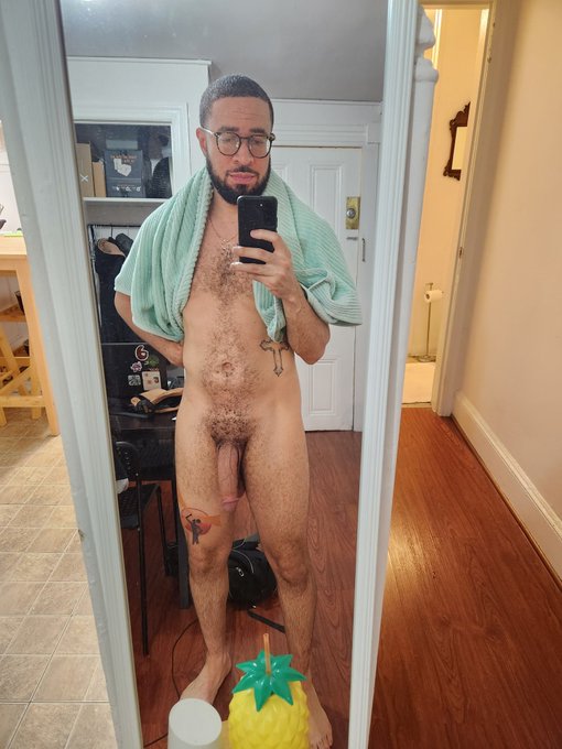 When you tell me your feelings and my dick responds so I think about being inside you and being one https://t