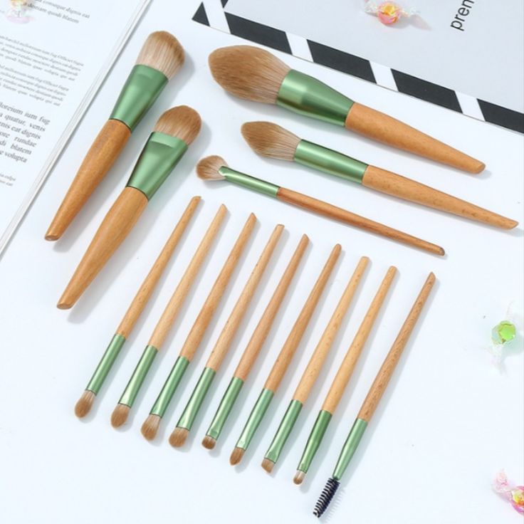 nature style makeup brush set
#makeupbrushes #COSMETICS #manufacturer #customization
