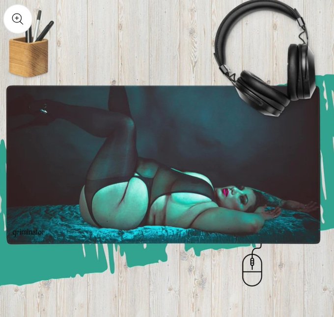 Game on my curves. #bbw https://t.co/wW86jQGzsq https://t.co/3nhq6VkRgo<a href="/tag/bbw"class="tags">#bbw</a>