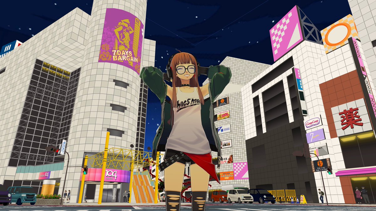 FutabaWanders's tweet image. I haven't been to Shibuya in so long I almost forgot how cool a spot the scramble is to hang out! They've totally got everything here!

...dunno about the weird, thorny gates and my bad reception though. I'm sure it's fine!