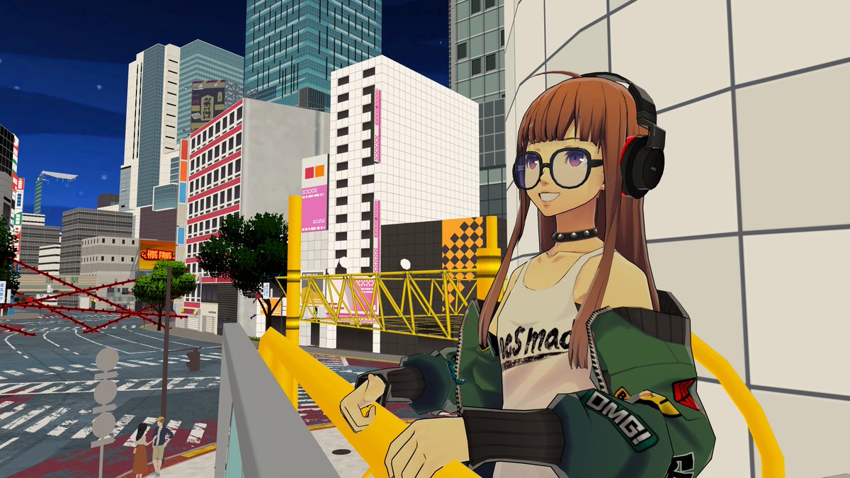 FutabaWanders's tweet image. I haven't been to Shibuya in so long I almost forgot how cool a spot the scramble is to hang out! They've totally got everything here!

...dunno about the weird, thorny gates and my bad reception though. I'm sure it's fine!