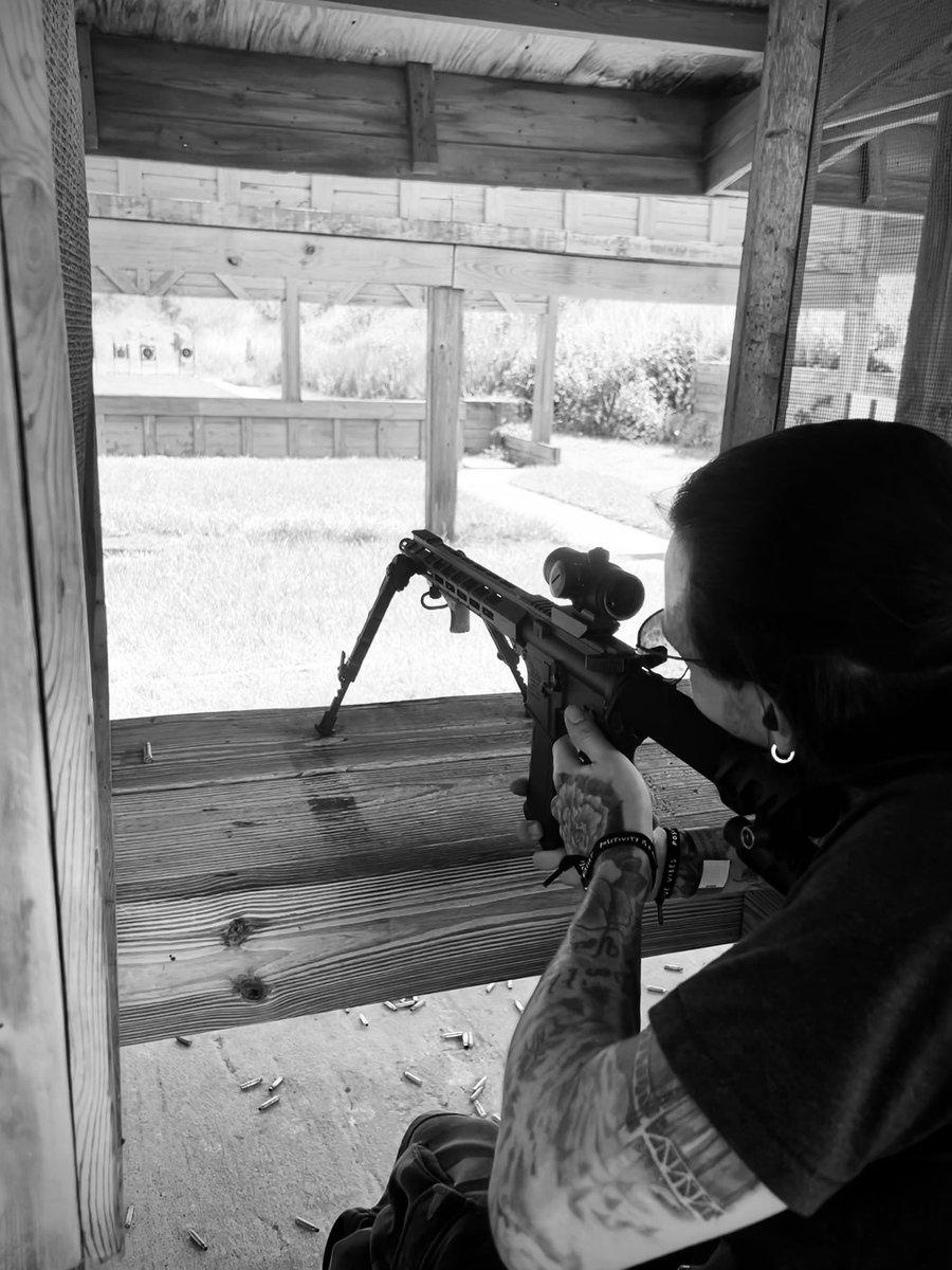 𝑅𝑒𝒸 tweet media