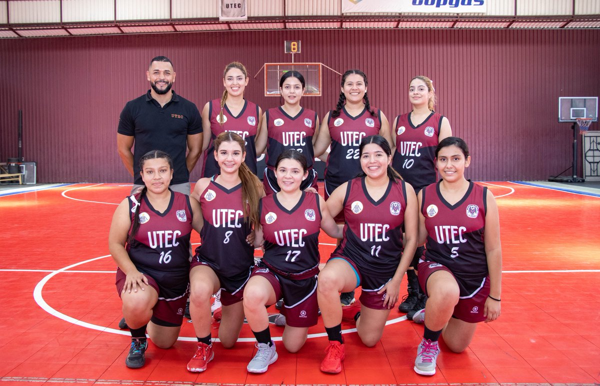 LPuniversitaria's tweet photo. Equipos de la @UTECedusv triunfan en primera fecha del torneo de baloncesto de ANADES: https://t.co/pUAoMQno7D https://t.co/dFtTkRpcGz