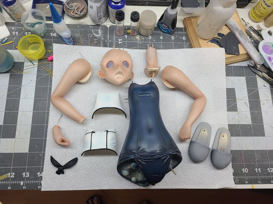 LeonasWorkshop's tweet photo. I hate this kit so much, I'm happy it's almost over 🥲
#ro500 #kancolle #smist https://t.co/Q0KnyVG7r7