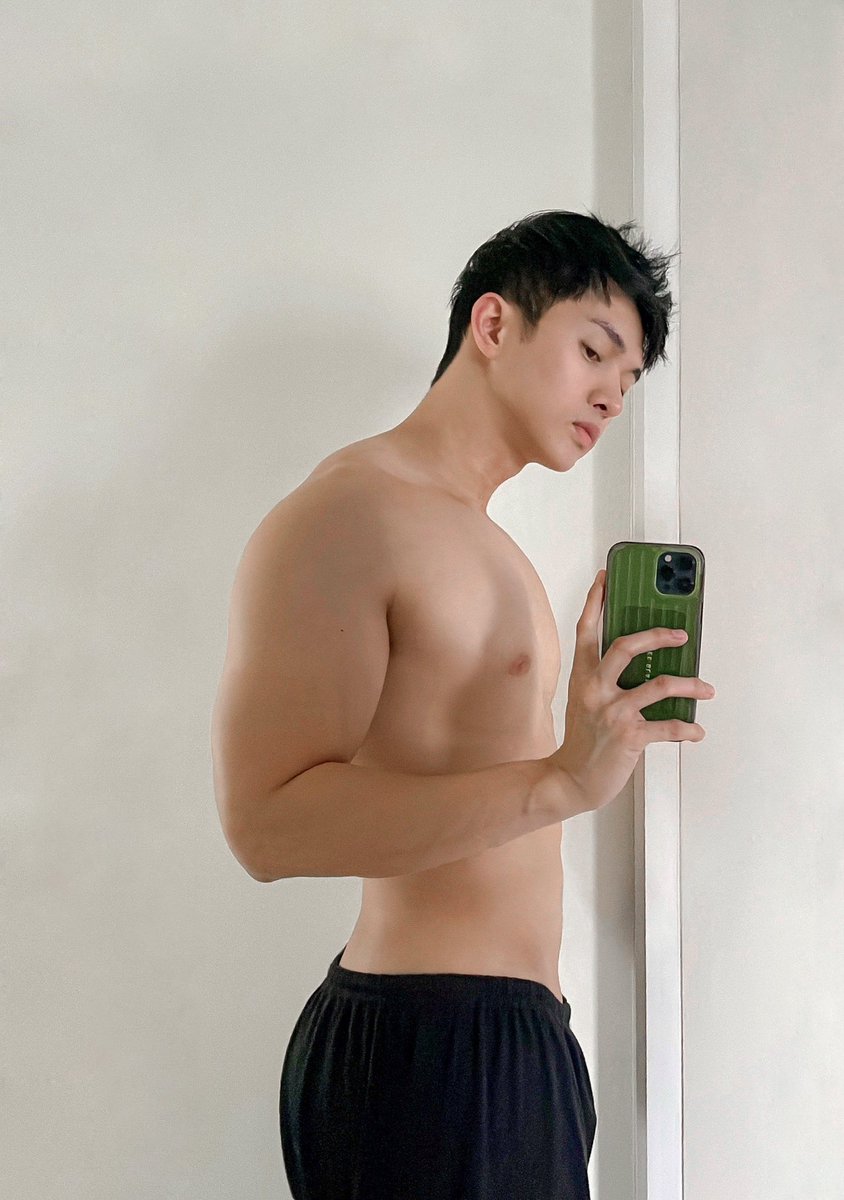 iamlarbs's tweet photo. it’s about constant growth https://t.co/5uZdwPIF2e