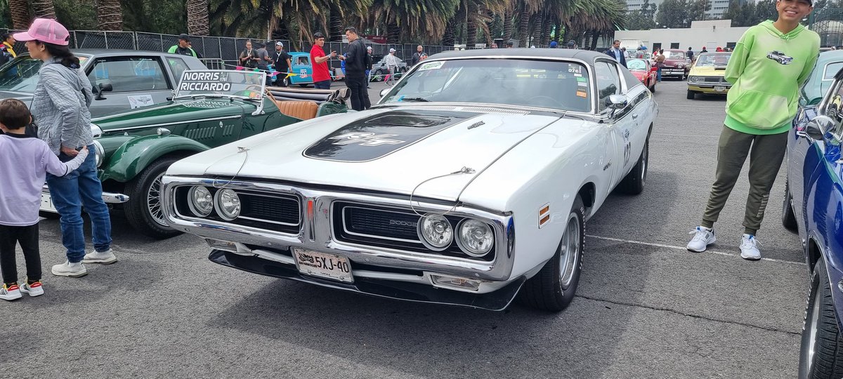 revSomosCusom's tweet photo. Hoy en el Gran Premio Histórico 2023
#MRM #ANCM #KRMC #mustanglatam #familymustang #worldofmustang #mustang #v8werk #V8 #kor6 #prmseguros  #RevistaSomosCustom #dgrtriumph https://t.co/5xVj37J6Zv
