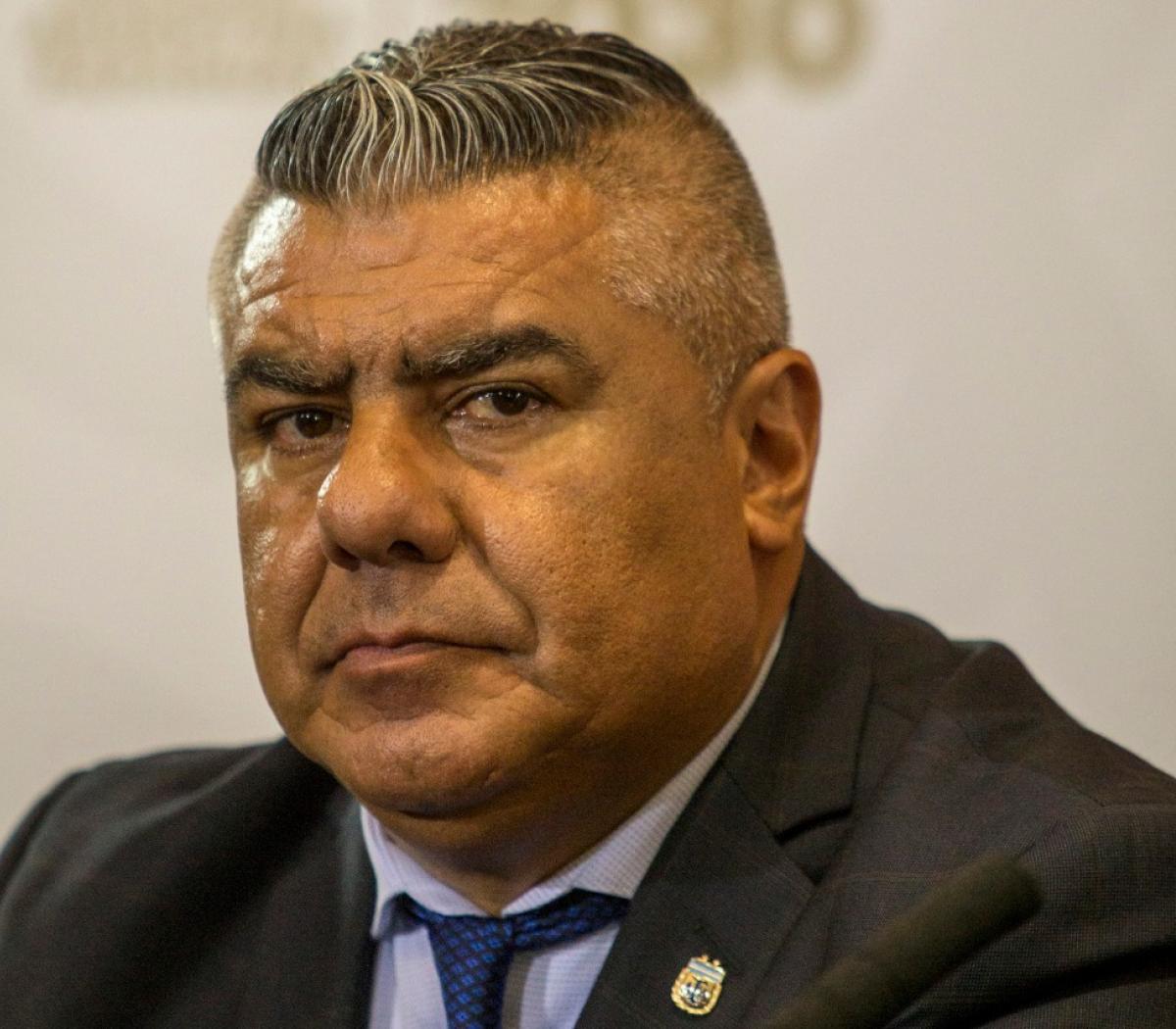 Reporte_Futbol's tweet photo. FUERTE RUMOR - El macrista de Néstor Grindetti (actual presidente de #Independiente) le habría pedido a Chiqui Tapia la eliminación de todos los descensos para garantizar "la paz social".

El rojo HOY tiene serías chances de DESCENDER y el sábado hubo disturbios. https://t.co/xIxWePVkov