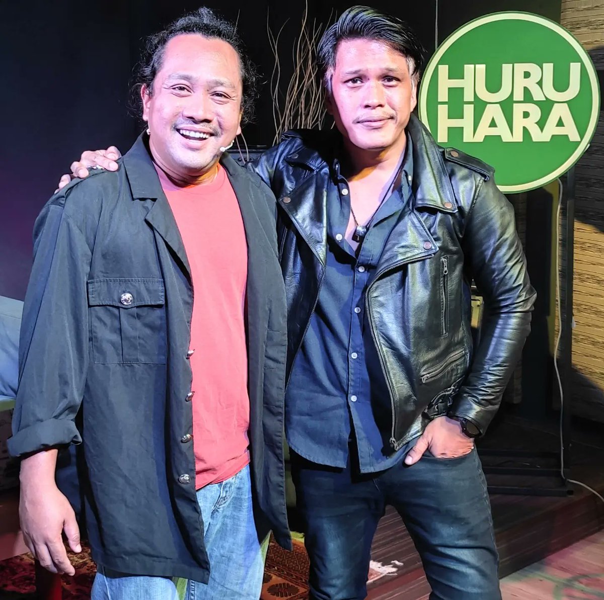 Terima kasih #HuruHara &amp; @anasridzuan sebab sudi panggil saya join skali menghuru harakan keadaan talk show korang dalam episod akan datang.

Korang boleh layan talk show #HuruHara ni di channel 118 @hyppinspirasi di #UnifiTV 

#homegrownproductions #talkshow ##hyppinspirasi