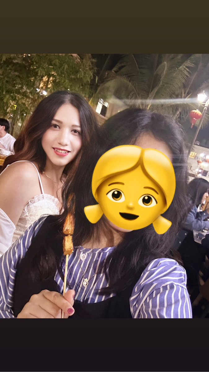 Maythae98's tweet photo. ချစ်ပေးကြပါ🥰 https://t.co/JqS7hzJbUP