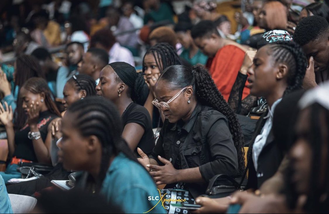 slchurchng's tweet photo. The gracious hand of the Lord is upon you to give you supernatural speed.
No man will be able to stand against you this week.
Type 'Amen 'if you believe
#sIcsunday #withoutwalls #sIcexperience #supernaturallifechurch https://t.co/scYH573ugQ