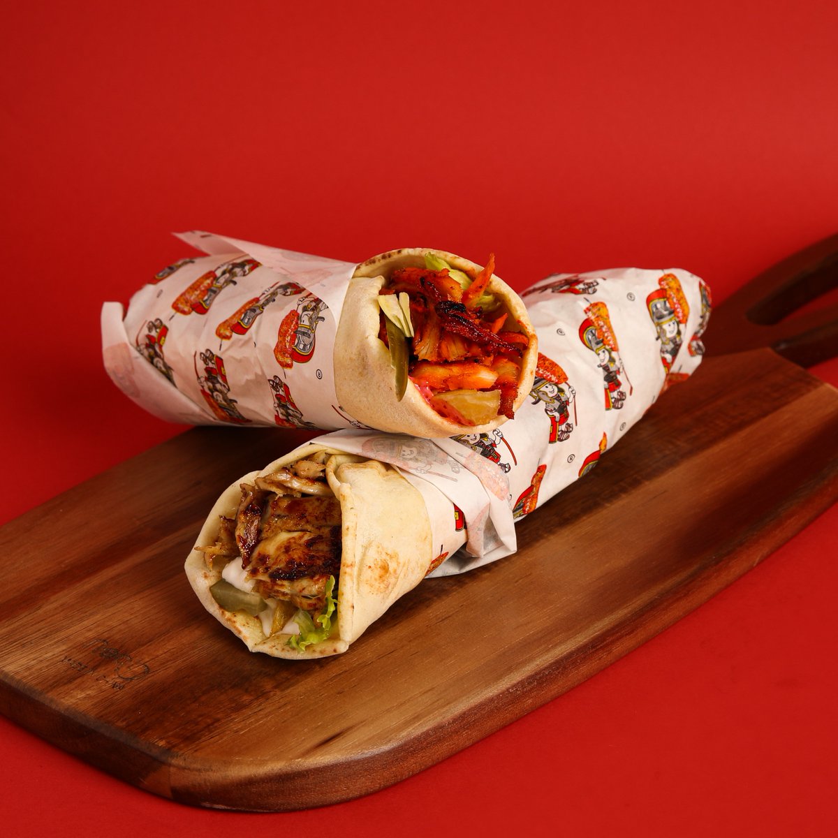 shawermaemperor's tweet photo. حراق ولاعادي....؟؟

#شاورما_دجاج #همبرغر #فوتتشيني #بطاطا #تشكن #تشكن_برجر
#وجبات_سريعة #بروستد#شاورما #دجاج_مشوي
#فود #هاشتاق_السعوديه #أفضل_المطاعم #مطاعم_الرياض #مطاعم #الرياض #جدة #الدمام#برغر
#امبراطور_الشاورما #هنقرستيشن #ساندوتش
#Riyadh #jeddah
#dammam #restaurant https://t.co/jXfxmBDmpK