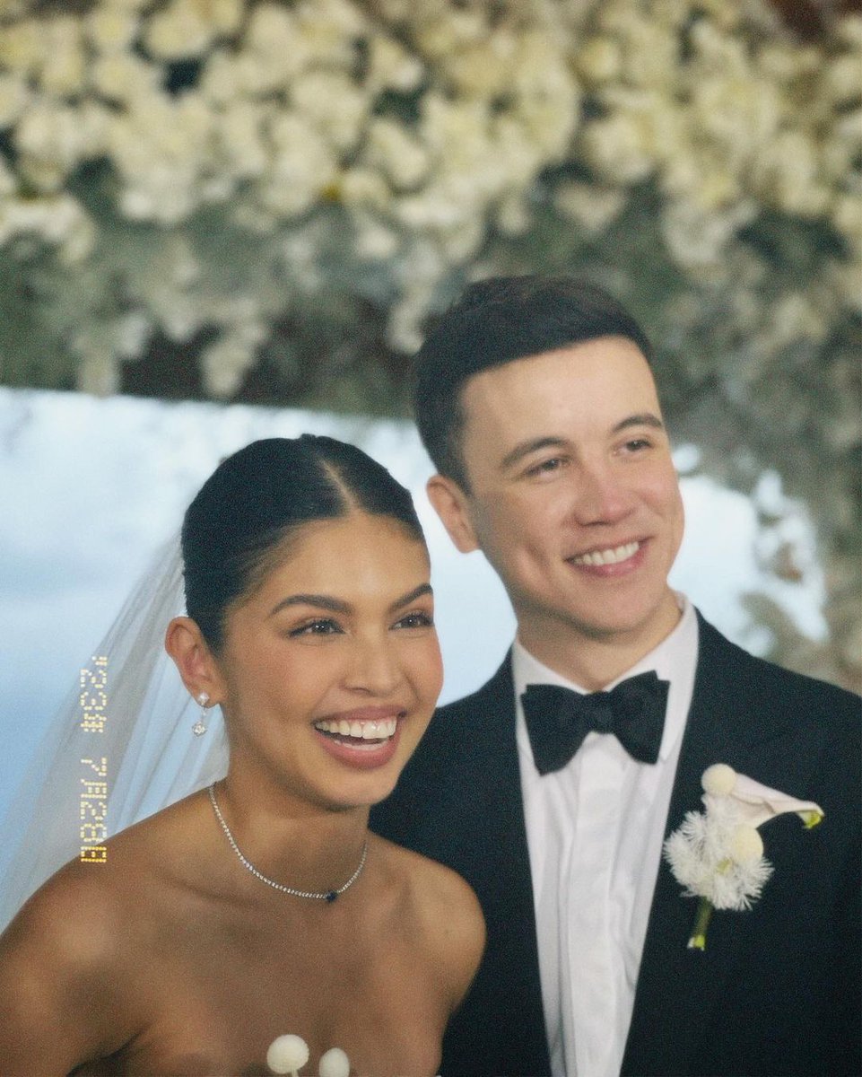 News5PH's tweet photo. FOREVER CUTIES ❤️

Ibinahagi ni Enchong Dee sa Instagram ang mga larawan mula sa kaniyang pagdalo sa kasal nina Maine Mendoza at Arjo Atayde. #News5

📷: mr_enchongdee (Instagram) https://t.co/XJ2yn0OvJN