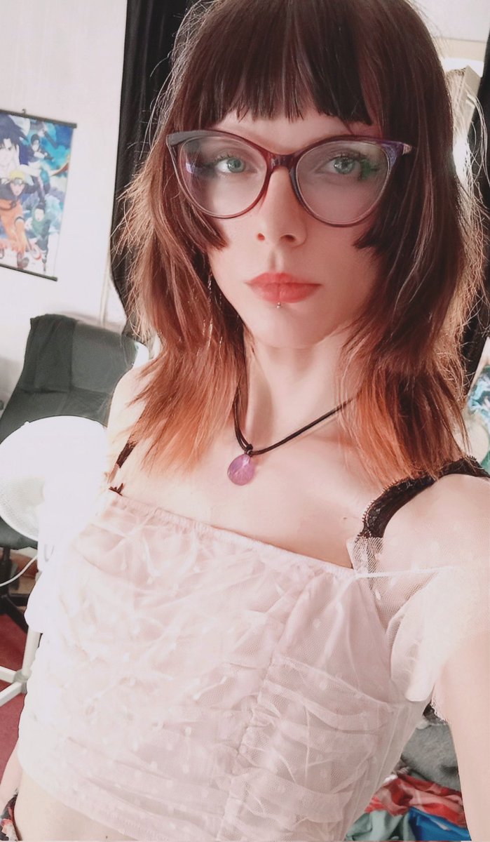 Sundojosan's tweet photo. I miei capelli stanno tornando al loro colore naturale https://t.co/qfdwOJ8J9m