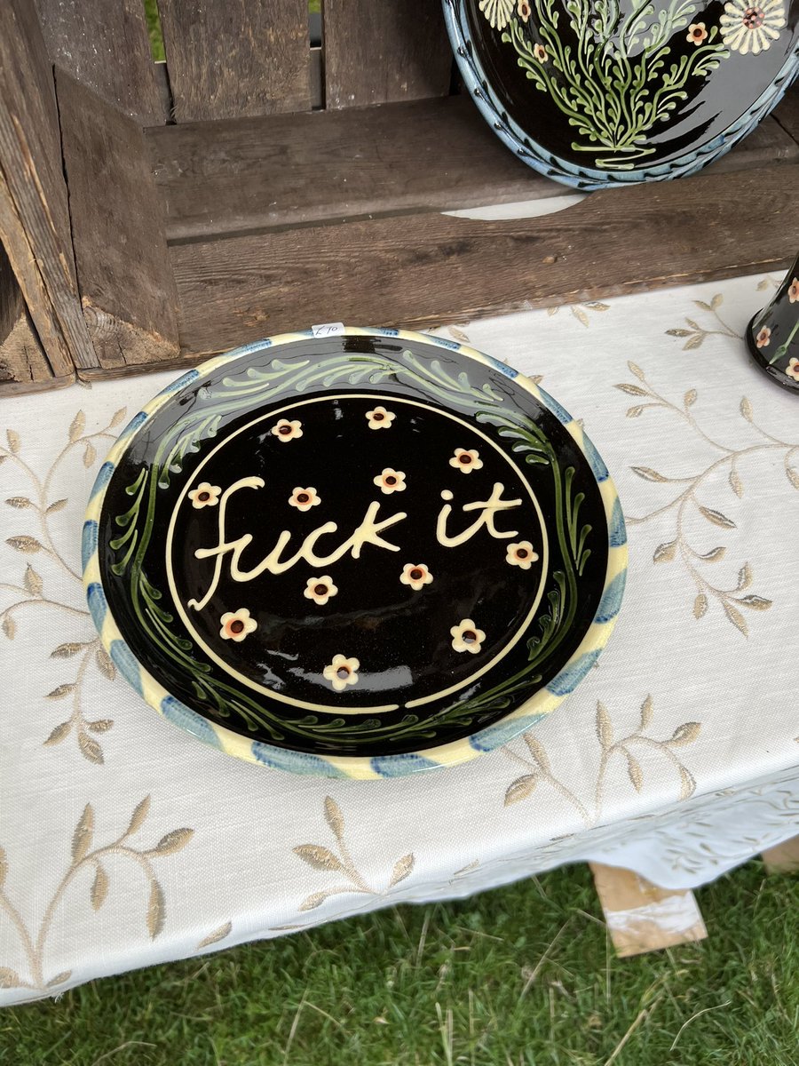 bedlam_g's tweet photo. Some beautiful pottery on display at Potfest this weekend. @TheLovelyEggs #potfest #thelovelyeggs https://t.co/BNc4rkYSqh
