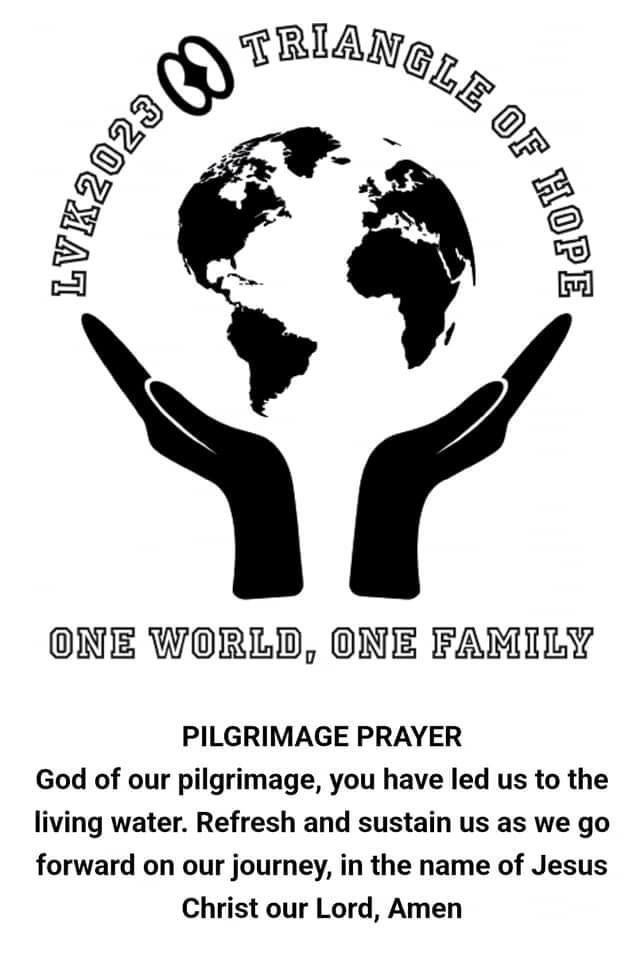 LivDiocese's tweet photo. We've been delighted to welcome young people from Virginia and Kumasi as part of the Triangle of Hope pilgrimage. Listen to them talk to @beezoradio on @bbcmerseyside about their experiences. https://t.co/MZWuNUIFFX (Starts at 2:08) #OneWorldOneFamily #TriangleOfHope #bbcdaybreak https://t.co/b7IQeAeKDz