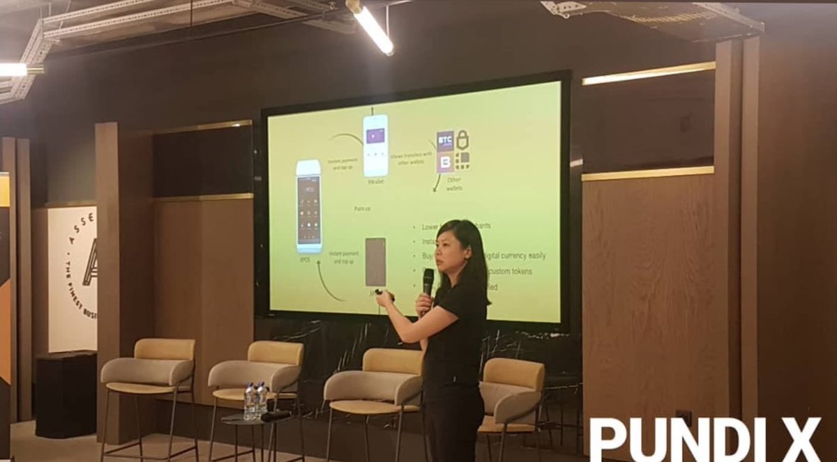 peko0413's tweet photo. #Throwback 4 years ago in #Istanbul #Turkiye 🇹🇷. Time flies and @PundiXLabs keeps innovating and evolving the technology based on @pundixturkiye operation regardless bull and bear markets. It’s been quite a #crypto journey 🙏🏻

#PUNDIX https://t.co/LYyFvzrrfF
