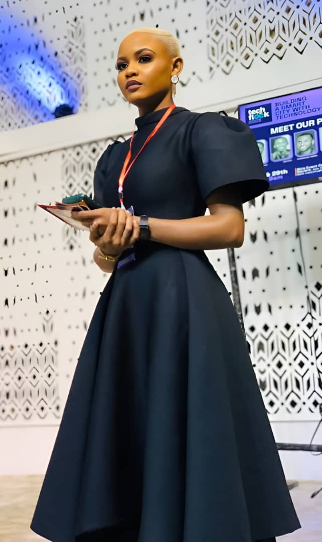RealwithClaire's tweet photo. I still spend most of my weekends travelling to places and Showing up as the "best" Event comperè and MC you could ever think of.
This time, I played a Tech sis role hosting for #techflock2023 https://t.co/dUU4GRgAx1