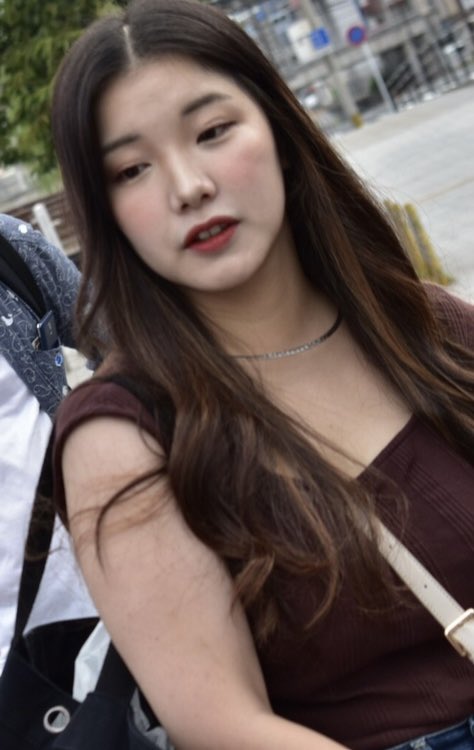 これ見てほしい。 17歳→22歳→28歳現在 ㅤ 17歳と28歳の今は体重ほぼ