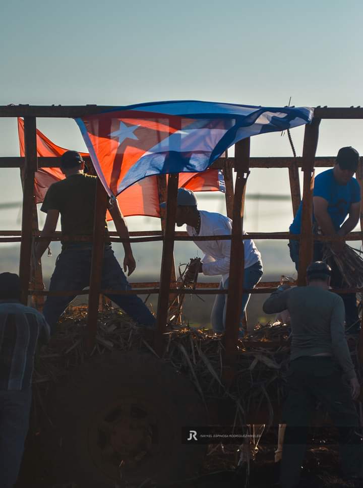 AlejandroF59's tweet image. 👉Arriba Rebeldes llegó hora de hacer Revolución 🇨🇺💯

 “ser el ejemplo donde se puedan mirar los hombres y mujeres de edad más avanzada que han perdido cierto entusiasmo juvenil, que han perdido cierta fe en la vida”.

#ComoElChe 
#UnaMejorJuventud