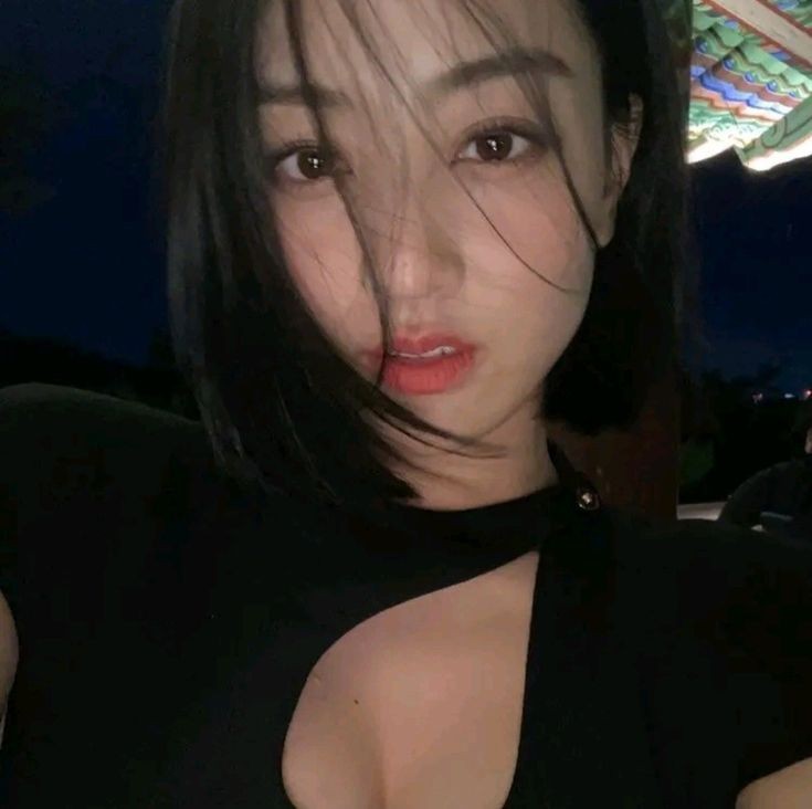 lia | INTERACT W/ ME tweet media