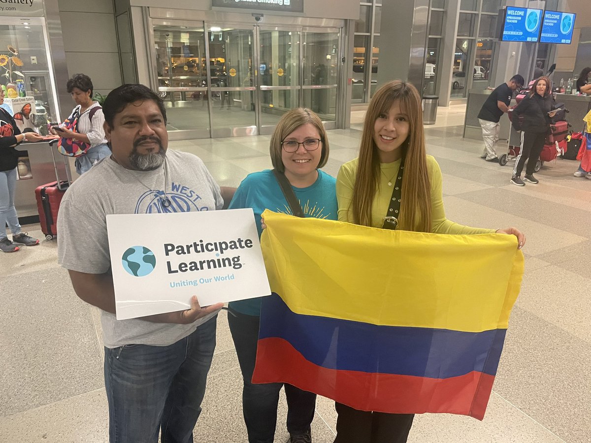 MrsHernandez22's tweet photo. @FreebirdsShire @ParticipateLrng Was so glad to be able to be part of this committee welcoming our new DL teacher! https://t.co/xIm5ZHltyI