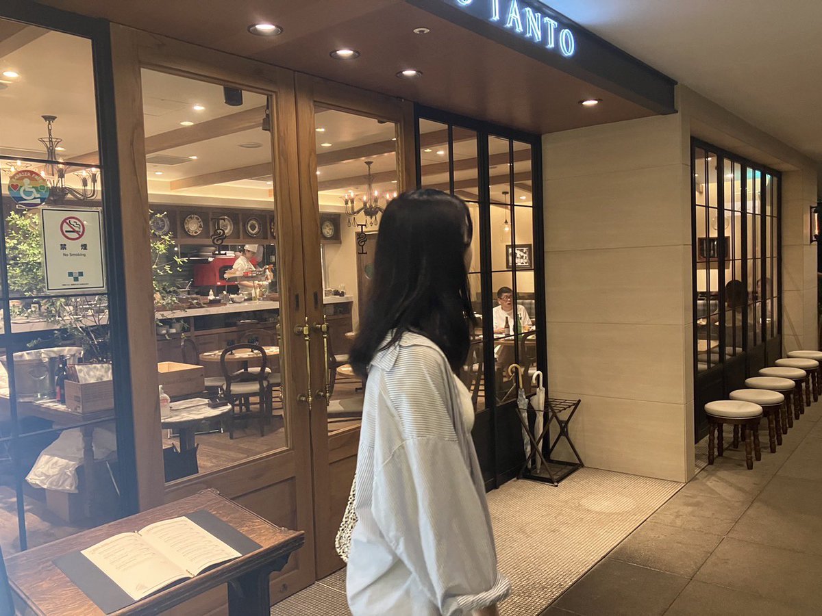 StuckAnimsClub's tweet photo. We had a meeting after the exhibition... https://t.co/deFQ3eJXey