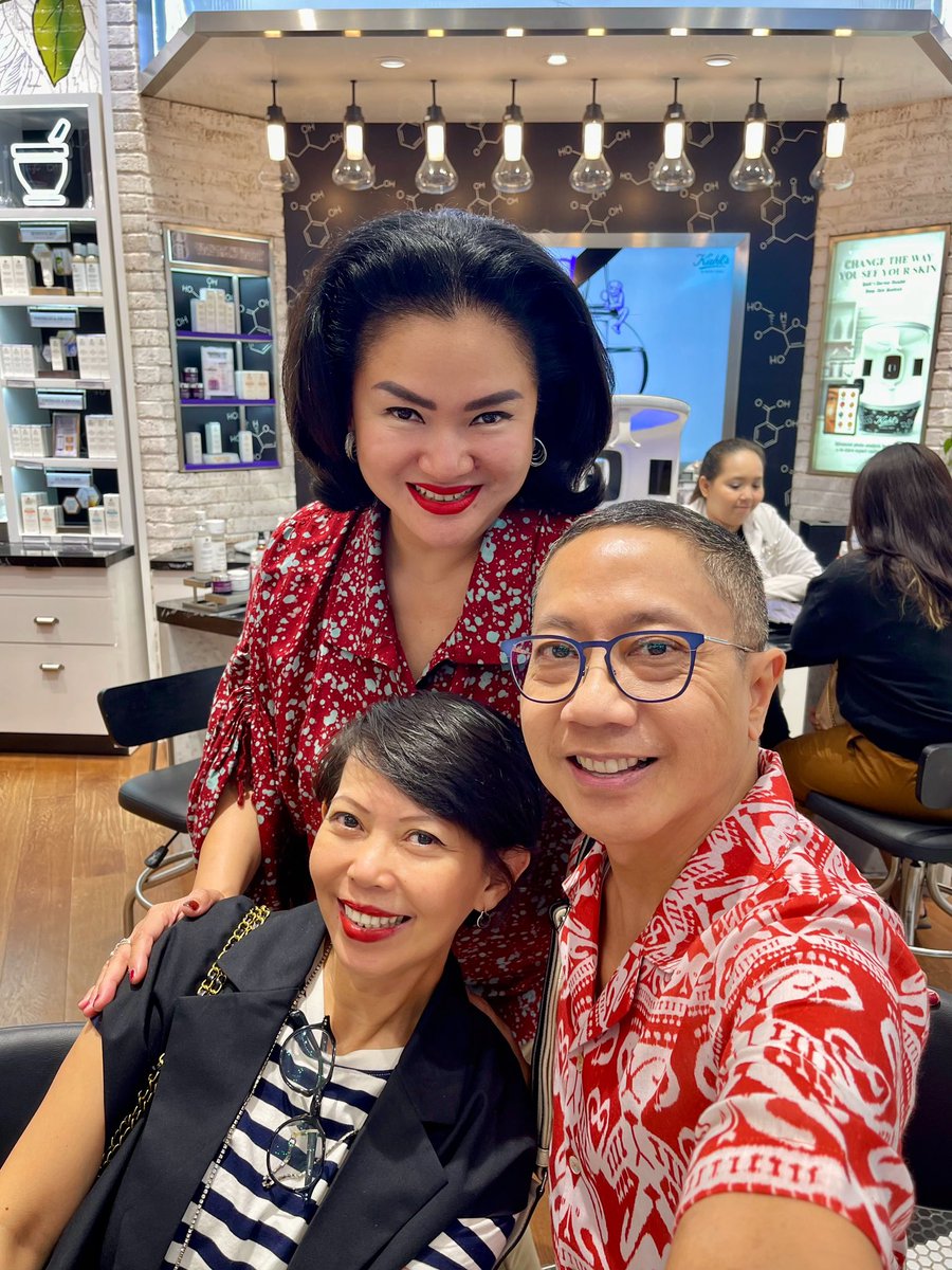 FaridGanio's tweet photo. At @Kiehls Jakarta, Indonesia. https://t.co/sjlkbfOk1p