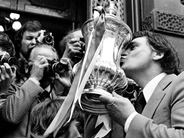 Ipswich Town tweet media