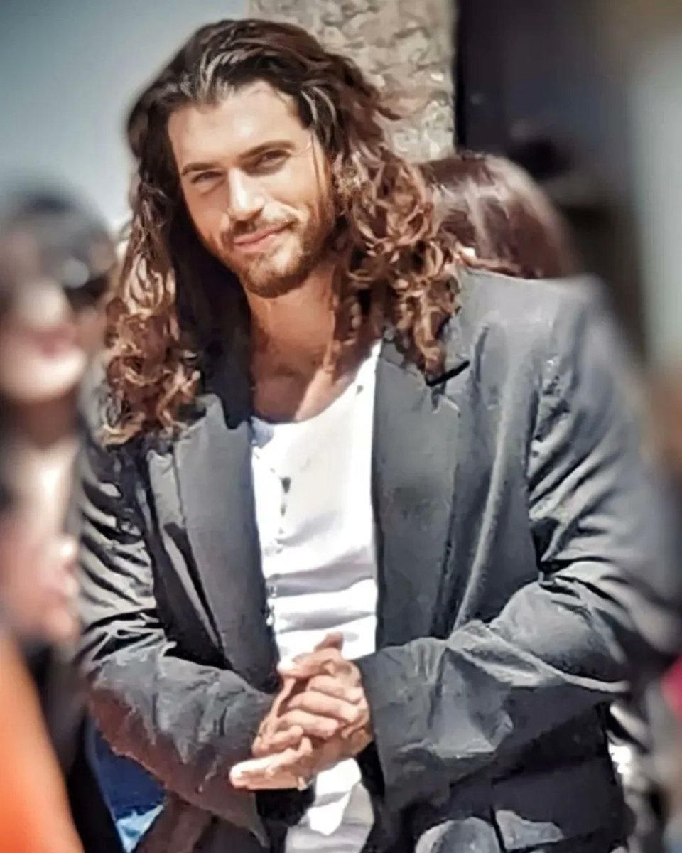 tropasuka's tweet photo. @socipol @marialovecan #CanYaman 💗💪👏 https://t.co/43LmtB8iU5
