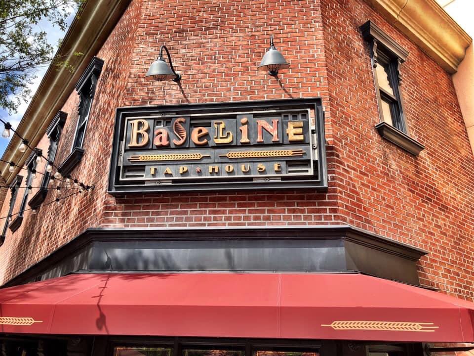 AMSTechGuy's tweet photo. Happy Monday! Have a safe and positive day everyone. #WaltDisneyWorld #HollywoodStudios #BaselineTaphouse π»π»π» https://t.co/Onacb8I02E