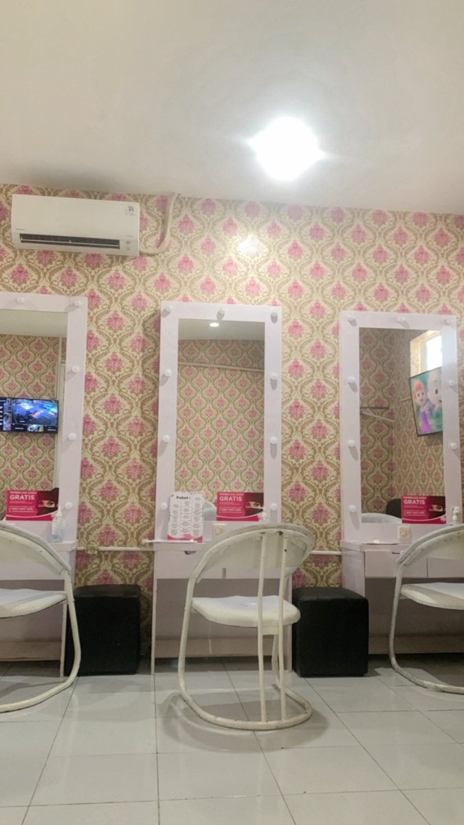 lisbethyolanda's tweet photo. Memanjakan tubuh hebat ini dulu 💅🏻💆🏻‍♀️ https://t.co/U7BcjJfcXV