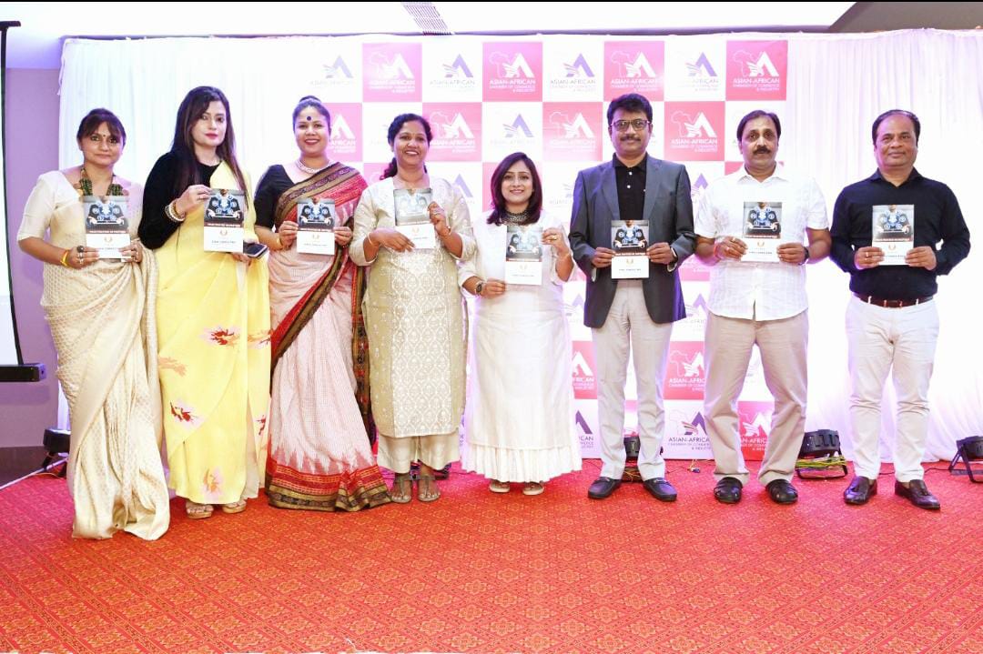 rosalinpatsani's tweet photo. Became the Guest Speaker for ASIAN AFRICAN CHAMBER OF COMMERCE AND INDUSTRY. Thank you Dr.Lita Ji. Grateful 🙏
#Aacci #networking #rosalinpatasanimishra
#parichayfoundation https://t.co/lDw1hV3Npz
