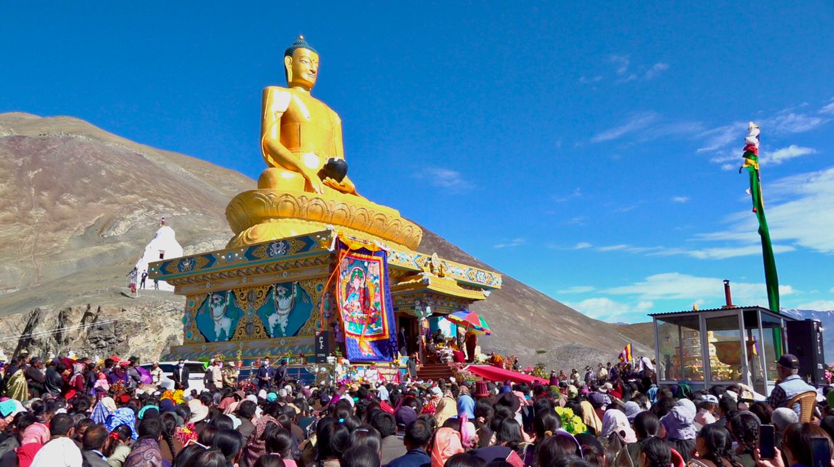 CTA_TibetdotNet's tweet photo. Tibetan Spiritual Leader His Holiness the 14th Dalai Lama addresses devotees of the Stok village at the 71 foot high seated golden Gautama Buddha statue in Leh, Ladakh Union Territory, India on 31 July 2023.

Photo | Dawa Dolma | Tibet TV | CTA https://t.co/P7ZiJxVsh4